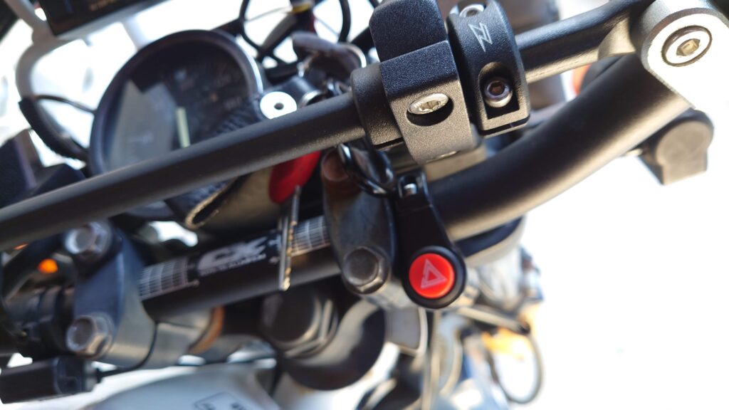 DJEBEL200カスタム日記:ハザードの実装